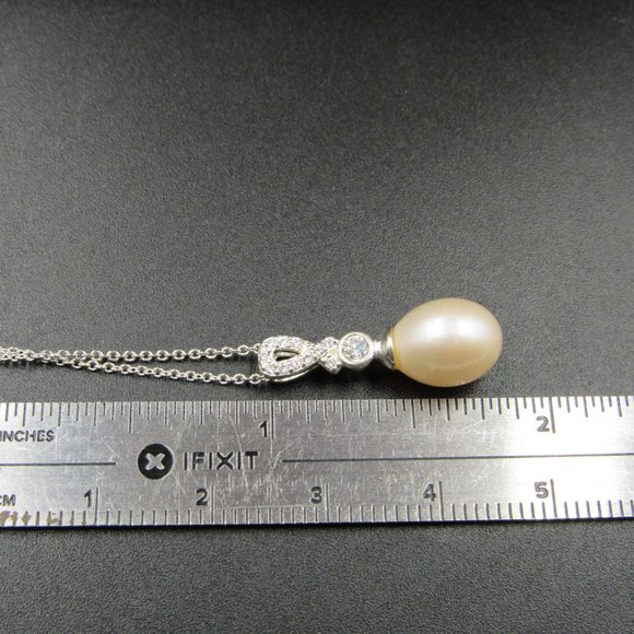 18" Sterling Silver Large Real Pearl & CZ Necklace - Picture 5 of 6